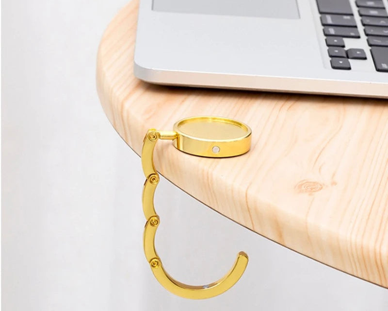 SecureHold™ - Soporte Portátil y Antideslizante para Mesa